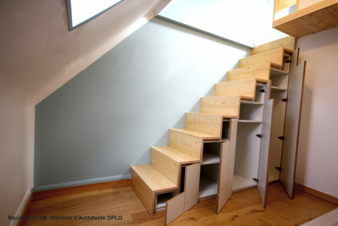 meuble sous escalier sur mesure et mezzanine chambre d'enfant Maud Pierrot Architecte intérieur meuble sous escalier sur mesure et mezzanine chambre d'enfant Maud Pierrot Architecte intérieur