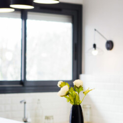 Aménagement et décoration d'un appartement pour de la colocation meublée - détail cuisine Aménagement et décoration d'un appartement pour de la colocation meublée - détail cuisine