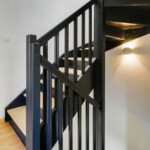 Aménagement et décoration d'une maison détail de l'escalier Aménagement et décoration d'une maison détail de l'escalier