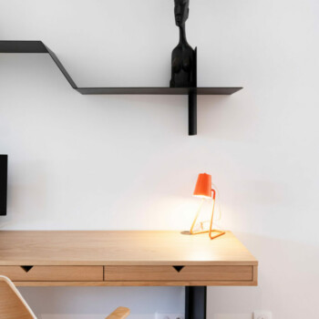 detail bureau prise de main et metallerie detail bureau prise de main et metallerie